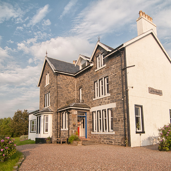 Loch Shiel Hotel